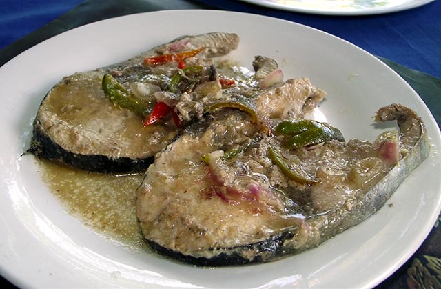 Fresh Castero fish, prepared in Barigüa Beach
